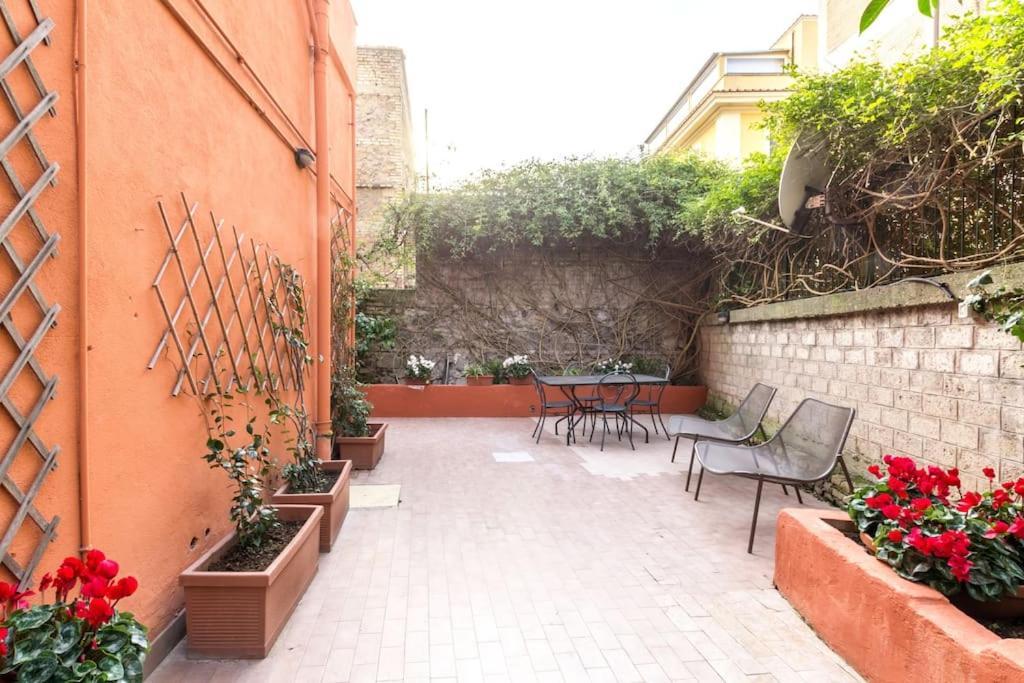 Apartment Il Giardino Di Linda A San Pietro Рим Екстер'єр фото